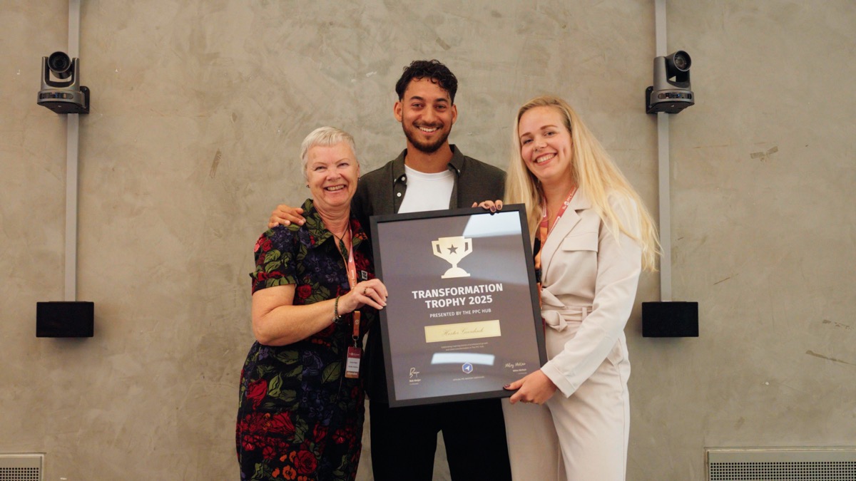 Sandi accepting the Transformation Trophy at PPC Summit Copenhagen 2025